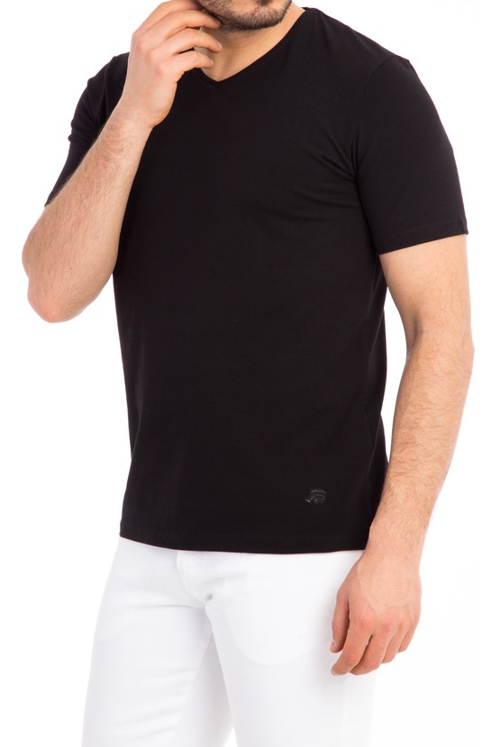 Erkek Giyim - V Yaka Regular Fit Tişört