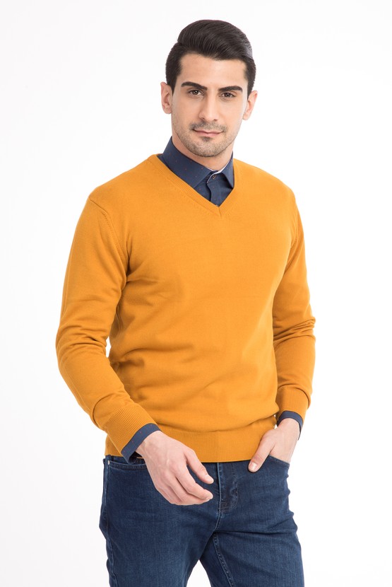 Erkek Giyim - V Yaka Soft Triko Kazak
