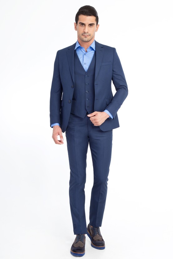 Erkek Giyim - Slim Fit Kuşgözü Yelekli Takım Elbise