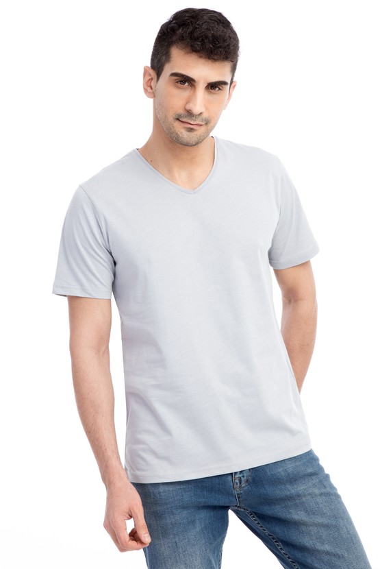 Erkek Giyim - V Yaka Nakışlı Regular Fit Tişört