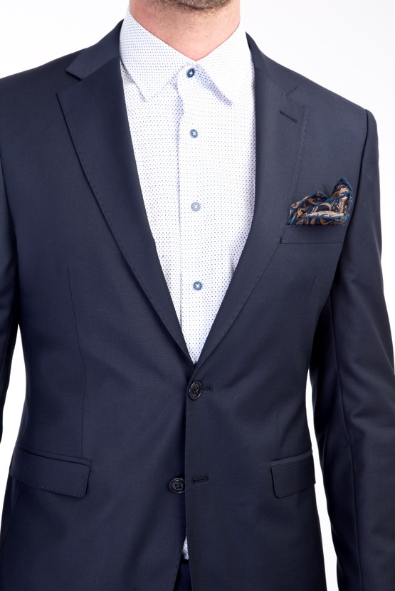 Erkek Giyim - Süper Slim Fit Yünlü Takım Elbise