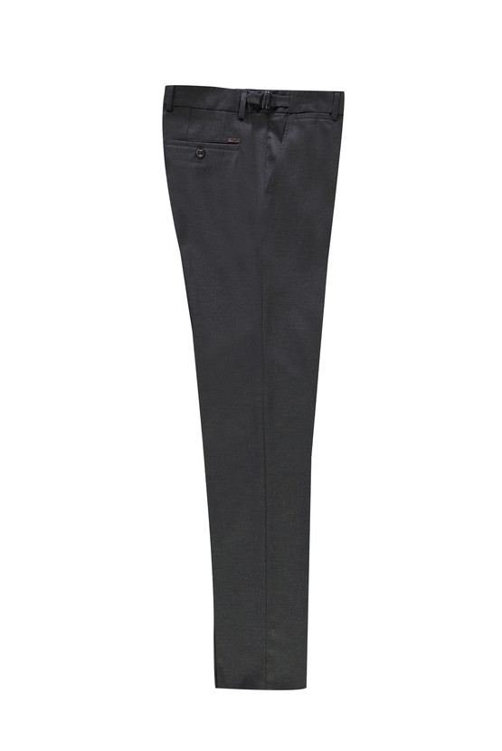 Erkek Giyim - Slim Fit Klasik Tokalı Pileli Pantolon