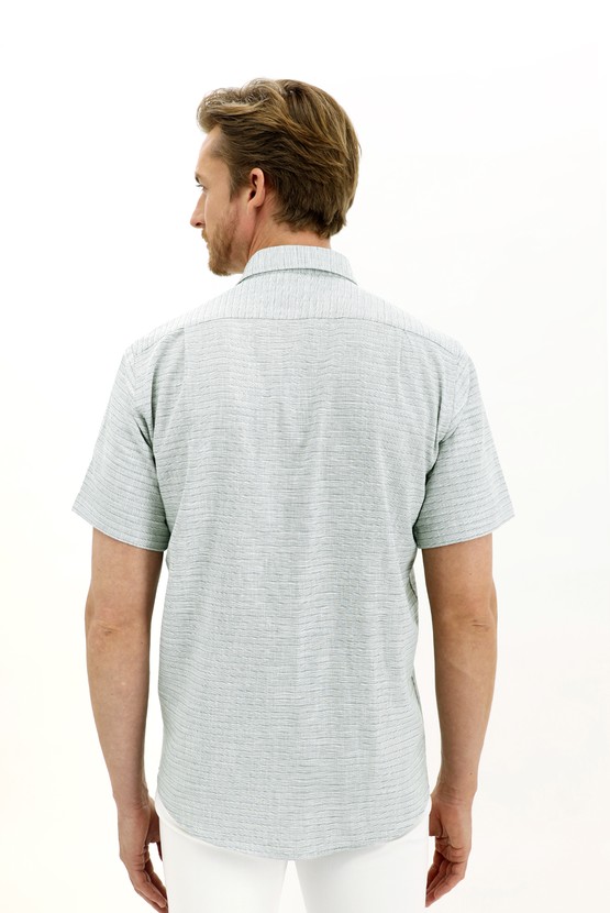 Erkek Giyim - Kısa Kol Regular Fit Desenli Spor Gömlek