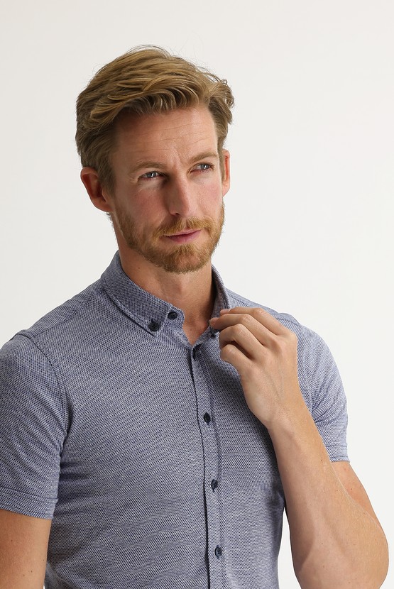 Erkek Giyim - Polo Yaka Slim Fit Desenli Gömlek Tişört