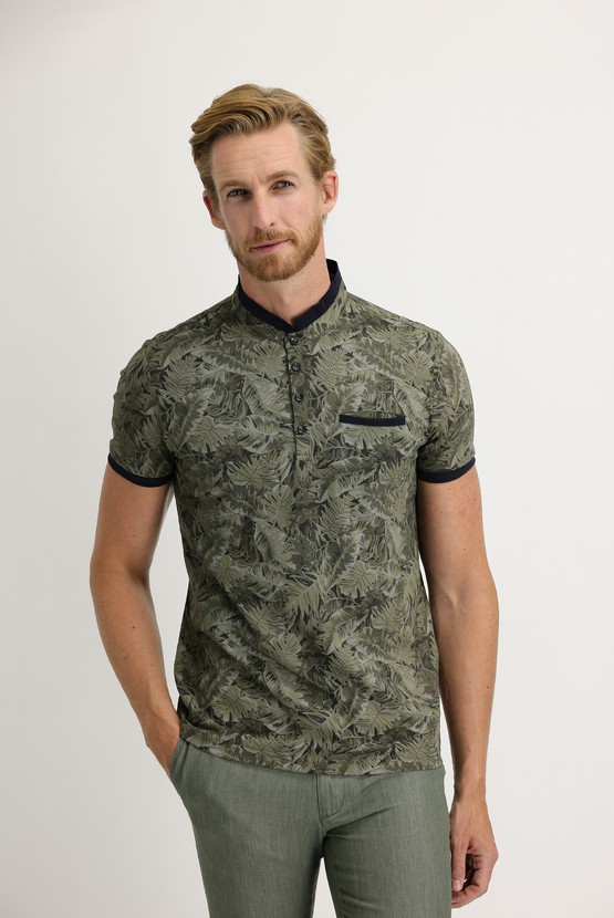Erkek Giyim - Slim Fit Dar Kesim Düğmeli Yaka Baskılı Pamuk Tişört