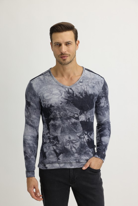 Erkek Giyim - V Yaka Batik Desenli Pamuklu Sweatshirt