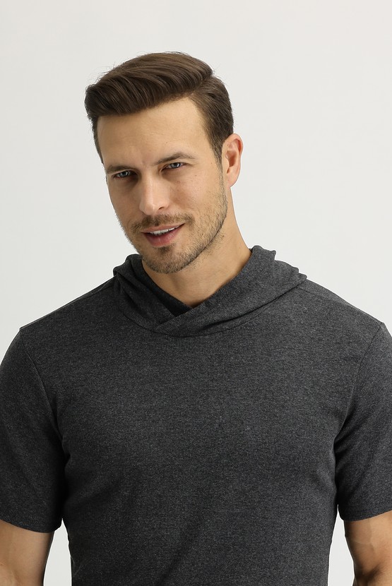 Erkek Giyim - Kapüşonlu Kısa Kol Slim Fit Sweatshirt
