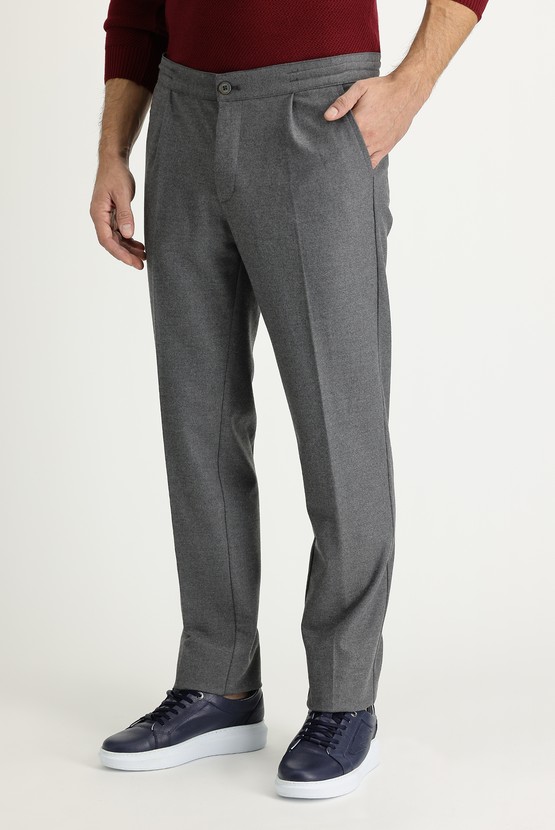 Erkek Giyim - Pileli Spor Pantolon