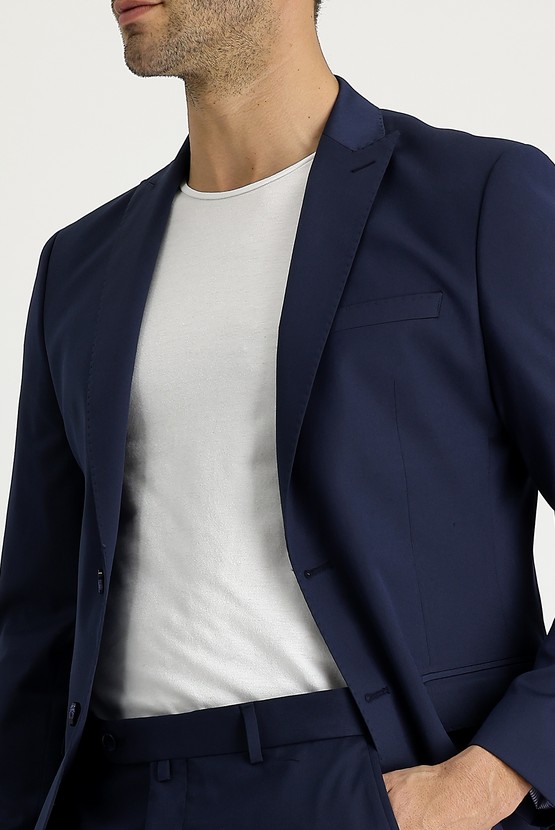 Erkek Giyim - Süper Slim Fit Klasik Takım Elbise