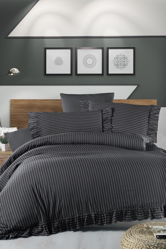Erkek Giyim - Yatak Odası Fırfırlı Ev Tekstili Seti