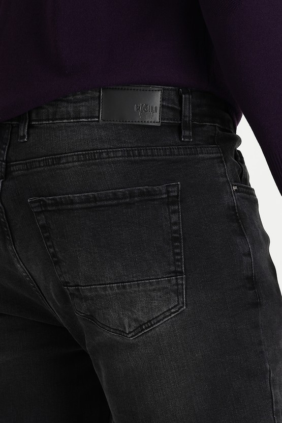 Erkek Giyim - Slim Fit Dar Kesim Likralı Denim Pantolon