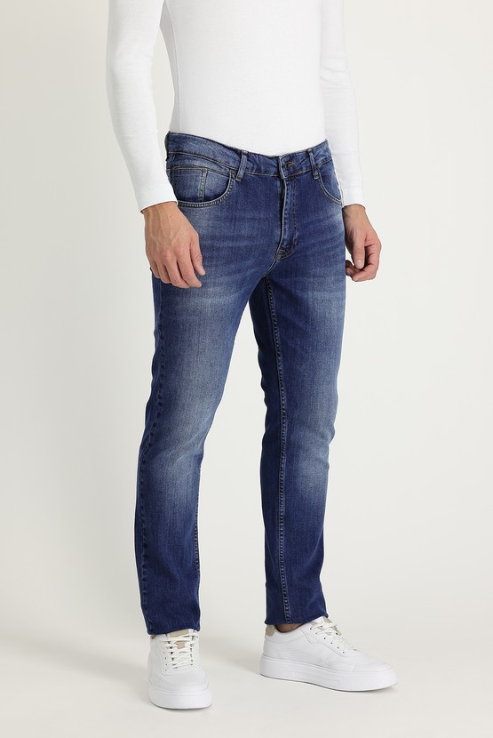 Erkek Giyim - Slim Fit Likralı Denim Pantolon