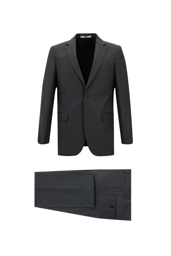 Erkek Giyim - Klasik Çizgili Takım Elbise