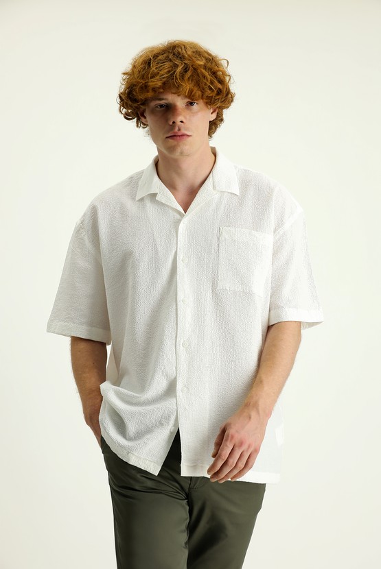 Erkek Giyim - Kısa Kol Oversize Desenli Pamuklu Gömlek
