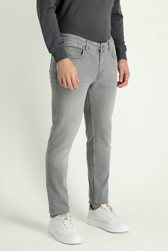 Erkek Giyim - Süper Slim Fit Likralı Denim Pantolon