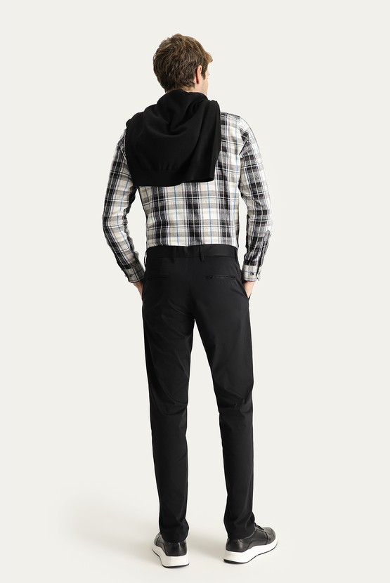 Erkek Giyim - Slim Fit Dar Kesim Likralı Saten Kanvas / Chino Pantolon