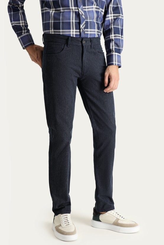 Erkek Giyim - Slim Fit Dar Kesim Çizgili Likralı Kanvas / Chino Pantolon