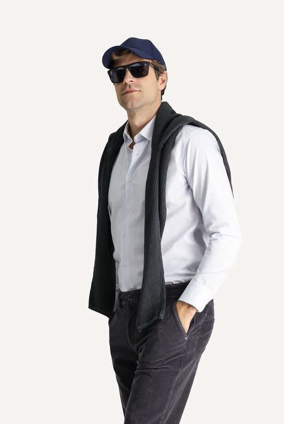 Erkek Giyim - Uzun Kol Slim Fit Dar Kesim Non Iron Çizgili Pamuklu Gömlek
