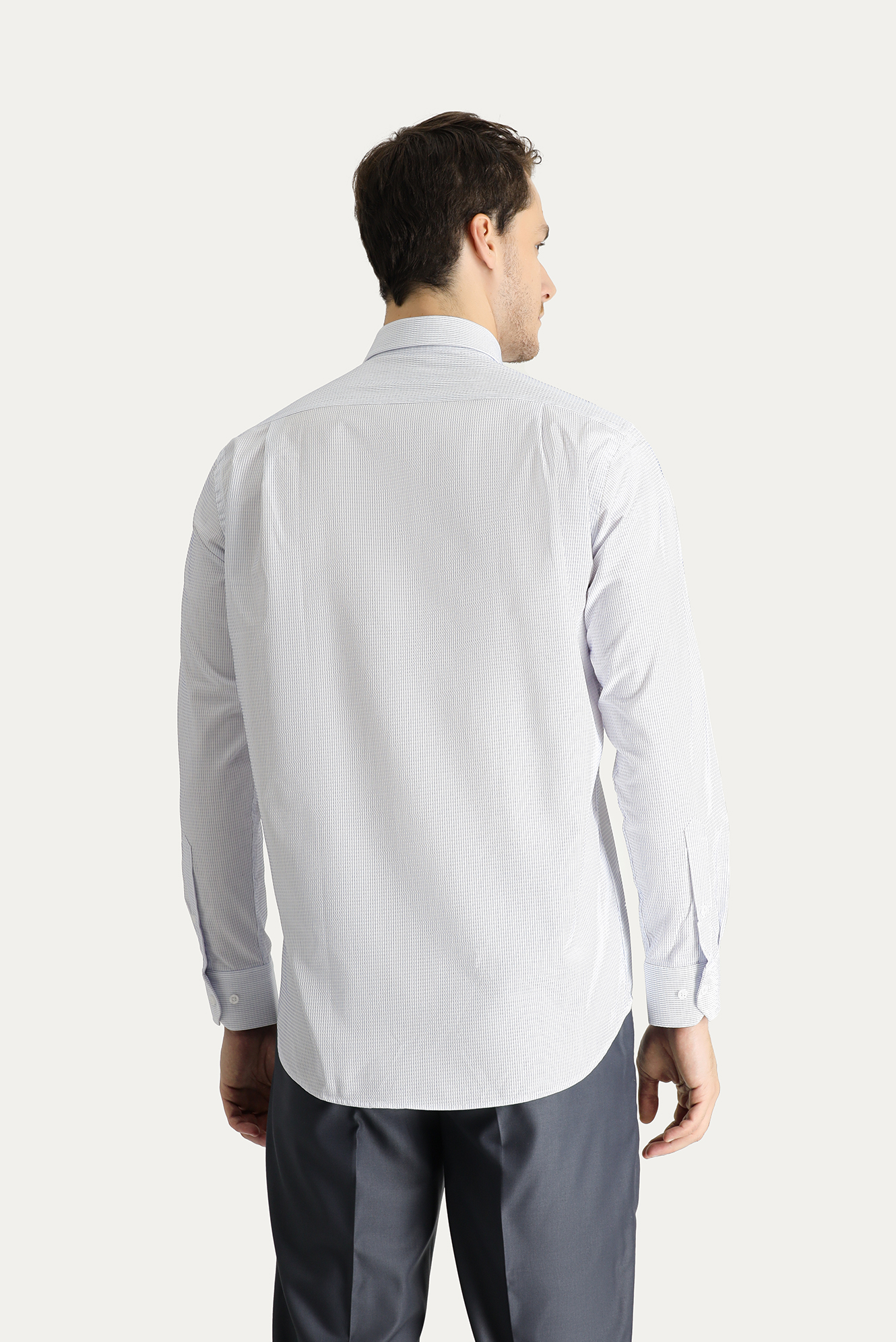 Beyaz
      
      Uzun Kol Klasik Çizgili Non Iron Pamuklu Gömlek_3