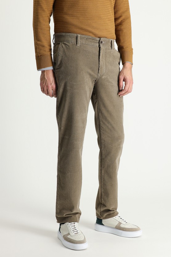 Erkek Giyim - Regular Fit Likralı Kadife Pantolon