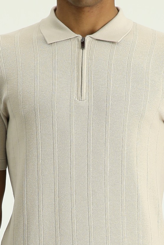 Erkek Giyim - Polo Yaka Regular Fit Fermuarlı Desenli Pamuklu Tişört